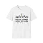 SIGNAL_IN_THE_NOISE  T-Shirt