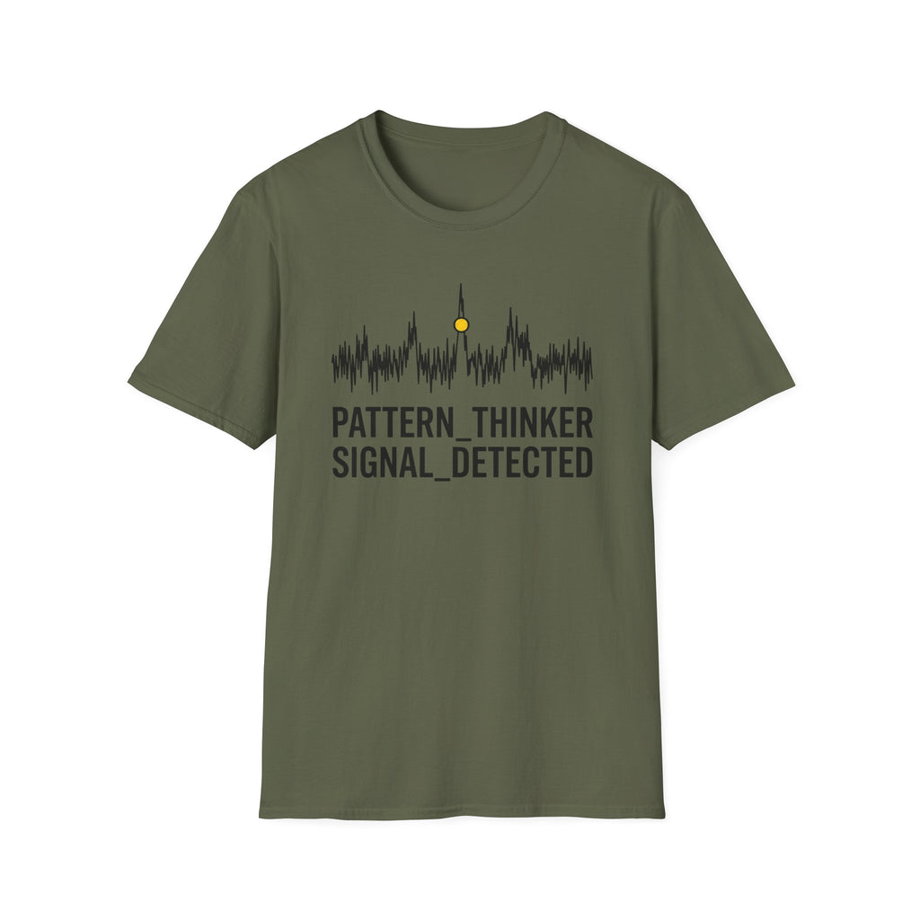 SIGNAL_IN_THE_NOISE  T-Shirt