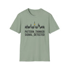 SIGNAL_IN_THE_NOISE  T-Shirt